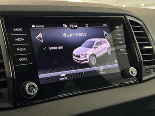 Skoda Karoq 1.5 TSI Sportline | Pano | Clima | Stuur/Stoelverwarming | Cruise | Carplay | Navi | ( Vestiging - Nieuwegein) / 29