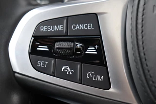 BMW 3-serie Touring 320i High Executive M-Sport |Bomvol!|Pano| Laser | Harman/Kardon | Memory | Camera | Apple Carplay | Head-Up | / 17