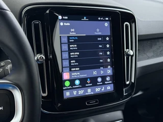 Volvo XC40 Recharge Plus SOH 92%| PILOT ASSIST ACC| ELEKTRISCHE ACHTERKLEP| DODE HOEK SENSOR |WARMTEPOMP| STOEL + STUURVERWARMING| ACHTERUITRIJCAMERA| RIJKLAAPRIJS INCL. 12 MND BOVAG GARANTIE| / 32