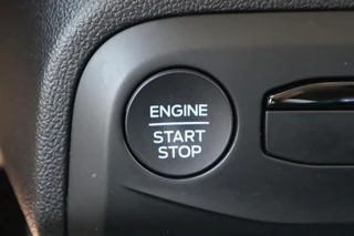 Ford Focus 125PK HYBRID TITANIUM FACELIFT! AD-CRUISE WINTERPACK BLIND-SPOT CLIMA P-SENSOREN KEYLESS ANDROID/APPLE / 28