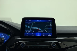 Ford Kuga 2.5 PHEV 225pk Automaat ST-Line X | Navigatie | Panoramisch schuif/kanteldak | Trekhaak 1500kg | Lederen bekleding | Head-up display | Stoel- en stuurverwarming | Keyless | Achteruitrijcamera / 23