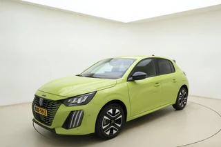 Peugeot 208 1.2 Hybrid e-DCS6 Allure | 110PK | AUTOMAAT | HYBRID | Navigatie | Parkeercamera Voor & Achter | Dodehoek Detectie |