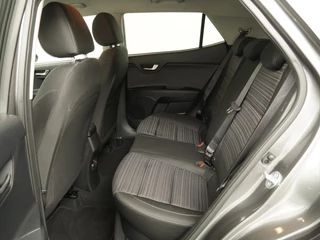 Kia Stonic 1.0 T-GDi MHEV DynamicPlusLine  - Apple/Android Carplay - Navigatie - Cruise Control - Stoel/Stuurverwarming - Lichtmetalen Velgen - Fabrieksgarantie t/m 28-01-2032 / 36