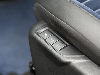 Lancia Ypsilon Edizione Limitata Cassina Navigatie | Apple carplay/Andriod auto | Cruise control | Velours bekleding | Achteruitrij camera | / 24
