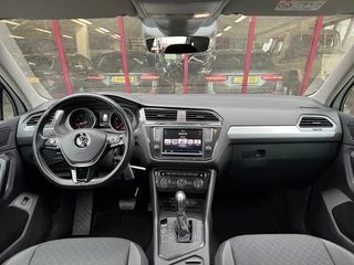 Volkswagen Tiguan 1.4 TSI ACT Highline  | ACC | Navi | PDC | Stoelverw. | / 17