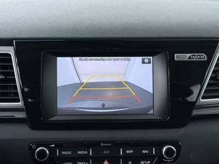 Kia Niro 1.6 GDi Hybrid DynamicLine  - Cruise Control - Lichtmetalen Velgen - Navigatie - Climate Control - Apple/Android Carplay - Virena Zekerheidspakket €895 / 30