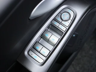 BYD DOLPHIN G 1.5L DM-i Boost BYD Dealer | Plug-in | Private Lease 515,- p.m | / 19