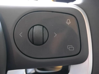 Leapmotor B10 Design ProMax 67.1 kWh Wltp 434km | 750kg trekgewicht | Stoel en stuur verwarming | 360 graden camera | Lederen bekleding | Panoramadak | Led | Regensensor | Sfeerverlichting | Elektrisch verstelbare voorstoelen / 26