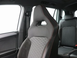 SEAT Tarraco 1.5 TSi 150 Pk Automaat FR Business Intense 7-Pers | 360 Camera | Panorama Dak | Full LED | Trekhaak | Carplay | navigatiesysteem | Climate Control | 20 Inch | 70.775 Km!! / 40