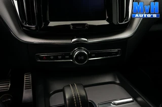 Volvo XC60 2.0 PHEV T6 AWD R-Design|PANO|H/K|TREKH|SOH93% / 18