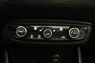 Opel Crossland 1.2 Turbo 110pk Level 4 | Panoramadak | Navigatie | Camera | Climate control | Parkeersensoren | Lichtmetalen velgen | Getint glas | DAB Radio | Cruise control | Bluetooth / 21