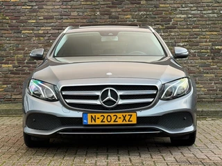 Mercedes-Benz E-Klasse 200 BUSINESS Solution Automaat 19 Inch Trekhaak / 8