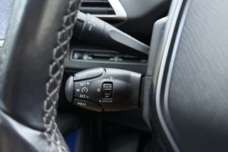 Peugeot 5008 1.2 PureTech GT-Line | Apple carplay/Android auto | Automatische airco | Cruise control | Lichtmetalen velgen 19'' | Navigatie | / 22