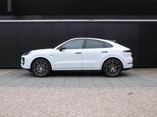 Porsche Cayenne 3.0 E-Hybrid | LEDER | LUCHTVERING | PANO-DAK | MASSAGE | BOSE | STOELVERK. | SPORTCHRONO | 360° CAMERA | ADAPT. CRUISE | NAVI | DESIGN PAKKET | / 2