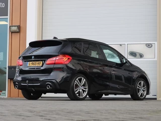 BMW 2-serie Active Tourer 220i High Executive M-sport | Uniek!! / 28