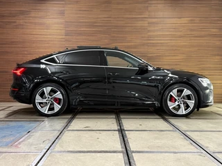 Audi Q8 Sportback e-tron 50 quattro S Edition 95 kWh | Pano | B&O| 22” | Massage | Adaptive Cruise | Matrix LED / 57