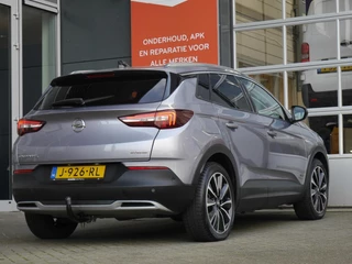Opel Grandland 1.6 Turbo Hybrid Business Executive | Stoelverwarming en ventilatie | 225 PK | 19 inch lichtmetalen velgen | Lederen bekleding | Parkeersensoren v+a | Elektrisch verstelbare bestuurdersstoel / 6