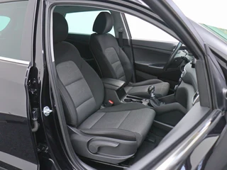 Hyundai Tucson 1.6 GDI Comfort | Trekhaak | Stoelverwarming | All-seasons / 20