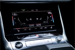 Audi A6 Avant 55 TFSI e Quattro S Line  Full Black Matrix Led Panorama 21" ACC Trekhaak / 33