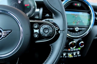MINI Electric SE Electric Charged 33 kWh / 24