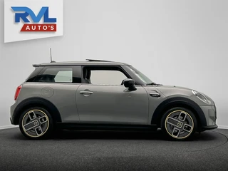 MINI Electric MINI Electric Collection 33 kWh | SOH 96% | Dealer Onderhouden | Panoramadak | Camera | Carplay | Stoelverwarming | / 51
