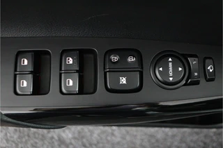 Kia Picanto 1.0 DPI DynamicPlusLine  - Cruise Control - LED - Lichtmetalen Velgen 14"  - Fabrieksgarantie tot 02-2032 / 19