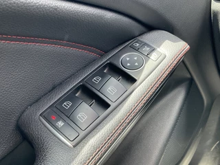 Mercedes-Benz A-Klasse AMG 45 4MATIC Pano.dak Leer Voll.Onderhoud / 24