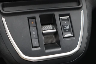 Toyota PROACE Electric Verso LONG EXTRA RANGE DYNAMIC 75KWH 8-PERSOONS ROLSTOELAUTO VERLAAGD-INBOUW-OPRIJPLAAT 2x SCHUIFDEUR / 46