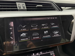 Audi e-tron e-tron 50 quattro Launch edition plus 71 kWh SOH 93% Panoramadak | Leder | El. Verstelbare Stoelen / 27