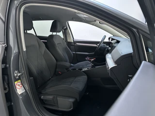 Volkswagen Golf Variant 1.0 TSI Life Business Alcantara Sfeerverlichting Camera Navigatie / 6