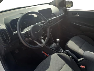Kia Picanto 1.0 DPI ExecutiveLine | Stoel en stuurverwarming | Navigatie | Camera | Keyless met startknop | Climate control | Cruise control | Getinte ramen achter | / 16