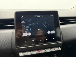 Renault Clio 1.0 TCe 90 Equilibre Navigatie | Carplay&Android | Led | DAB / 15