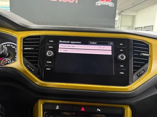 Volkswagen T-Roc 1.0 TSI Style/ NL auto/ Parkeersensoren/ Navi/ LMV / 24