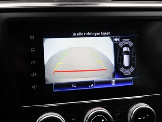 Renault Kadjar 1.3 140 Pk TCe Equilibre | Stoelverwarming | Camera | Cruise control | Climatronic | Navigatie | 17 Inch | 55.398 Km !! / 15
