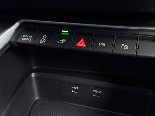 Audi A3 Sportback 40 TFSI e 204 PK Advanced edition | 93 % SOH | Audi dealer onderhouden | Camera | Stoelverwarming / 32