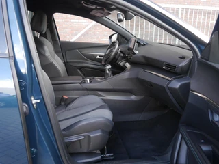 Peugeot 3008 1.2T 130pk Allure Pack Business | Navigatie | Climate & Cruise Control | Camera | AppleCarplay/Android Auto / 12