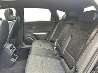 Kia K4 1.0 T-GDi MHEV GT-Line Launch Edition (pano) Dodehoekassistentie | Kruisend verkeersassistentie achter | Uitstapwaarschuwing | Stoel + stuurwielverwarming / 7