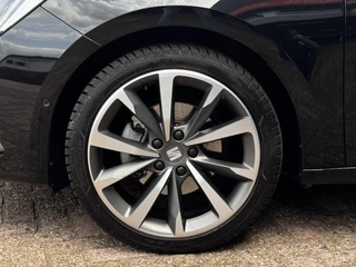 SEAT Leon Sportstourer 1.5 eTSI FR Business Intense 150 PK Schuif-Kantel Dak | NL-Auto | Camera | Beats Audio | Virtual Cockpit / 38