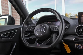 Audi Q2 30 TFSI S Edition S-Line | 1e eigenaar | NL auto | 18 inch | LED | Camera | Sport | Cruise control | Sound system | Sfeerverlichting | Stoelverwarming | Climate control | / 20