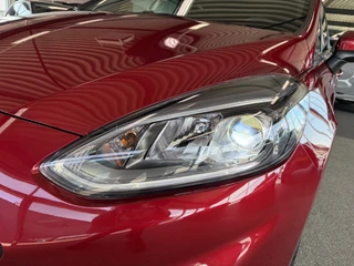 Ford Fiesta 1.0 EcoB.125pk Hybrid ST-Line X 5-drs. LED/KEYLESS/B&O/NAVI/CARPLAY/CRUISE/PDC/17INCH / 50