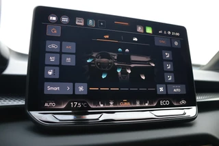 CUPRA Terramar 1.5 e-Hybrid 272pk VZ Performance  Pano/Matrix LED/Headup/Sennheiser/360/Keyless/ACC/DCC/ 20"/Trekhaak wegkl. / 22