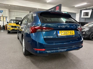 Skoda Octavia Combi 1.0 TSI Business Edition/ NL auto/ Eerste eigenaar/ Trekhaak / 4