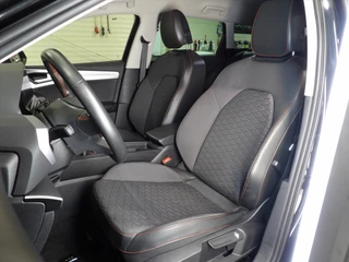 SEAT Leon Sportstourer 1.5 TSI 150pk FR Business Intense / 38