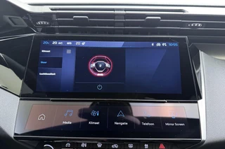 Peugeot 408 1.2 Hybrid 145 e-DCS6 GT | Adaptive Cruise Control | Matrix LED | Handsfree achterklep | Verwarmd stuurwiel | Camera | Apple Carplay & Android Auto | Navigatie | Keyless Entry & Start / 30