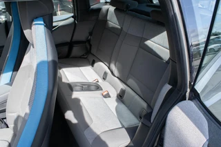 BMW i3 Executive Edition 42 kWh|Stoelverwarming|Camera| / 13