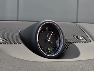 Maserati Levante 3.8 V8 GTS | Schuif-kanteldak | Adaptive Cruise Control | Dealeronderhouden / 33