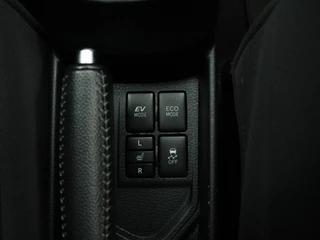 Toyota Yaris 1.5 Hybrid Active | Navigatie | Camera | Cruise control / 37