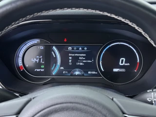 Kia e-Niro DynamicPlusLine 64 kWh - SOH 96,0% - Schuif-/kanteldak - Stoel-/stuurverwarming - Navigatie - Cruise Control - Keyless - Fabrieksgarantie tot 07-2028 / 25