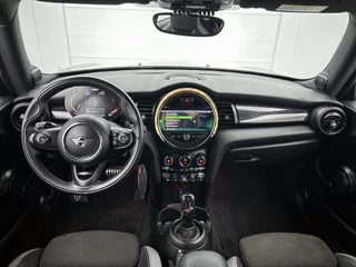 Mini Mini 2.0 John Cooper Works | Camera | Stoelverw. | Navi | Cruise Control | Harman/Kardon / 25