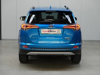 Toyota RAV4 2.5 Hybrid Executive Business / 16